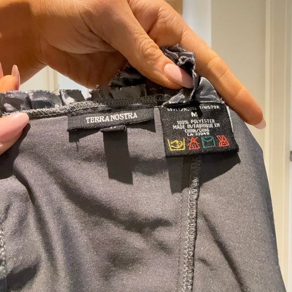 Satin Ruffled Sleeveless Corset Top — Charcoal Gray - Picture 5 of 5